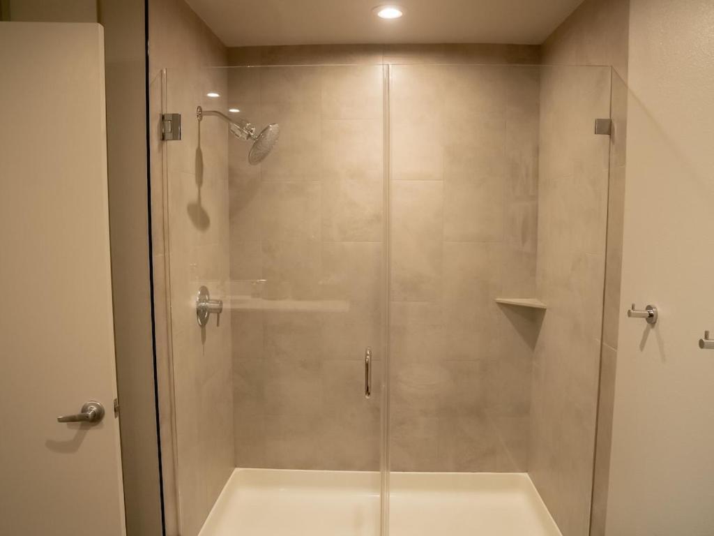 Smart & Luxurious ~ Mins To Disney ~ Queen Beds Anaheim Eksteriør bilde