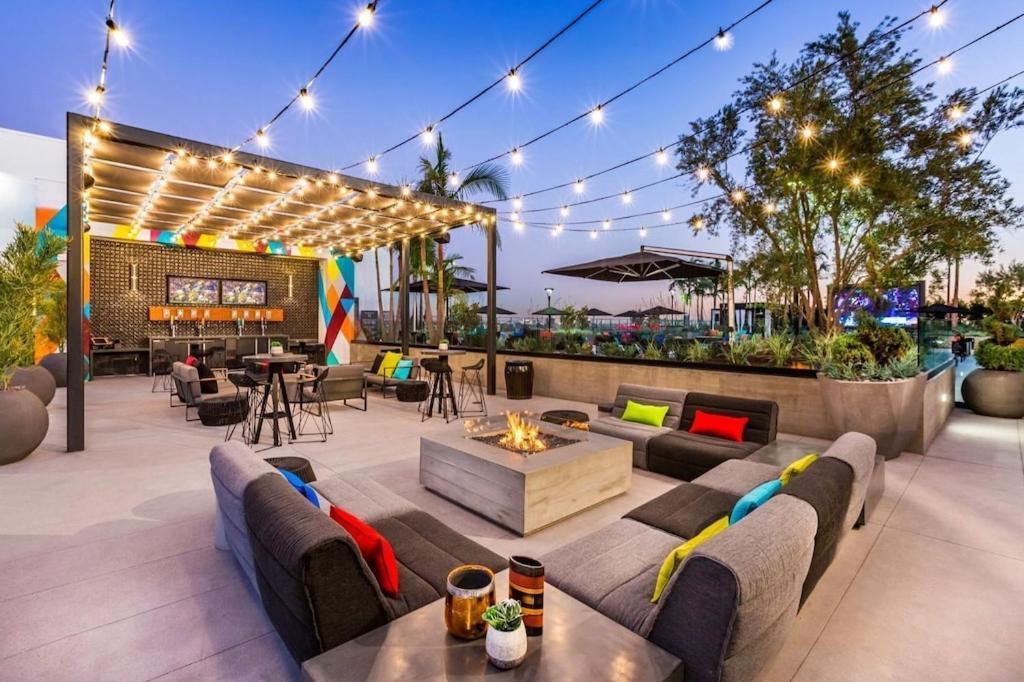 Smart & Luxurious ~ Mins To Disney ~ Queen Beds Anaheim Eksteriør bilde